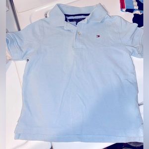 Boys size 4 Tommy Hilfiger collared light blue shirt